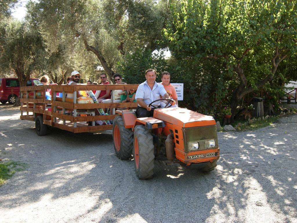 카리아티 Agriturismo Il Maresciallo 빌라 외부 사진